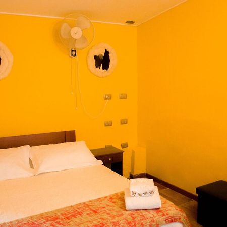 Hostal Alabalti Сан-Педро-де-Атакама Екстер'єр фото