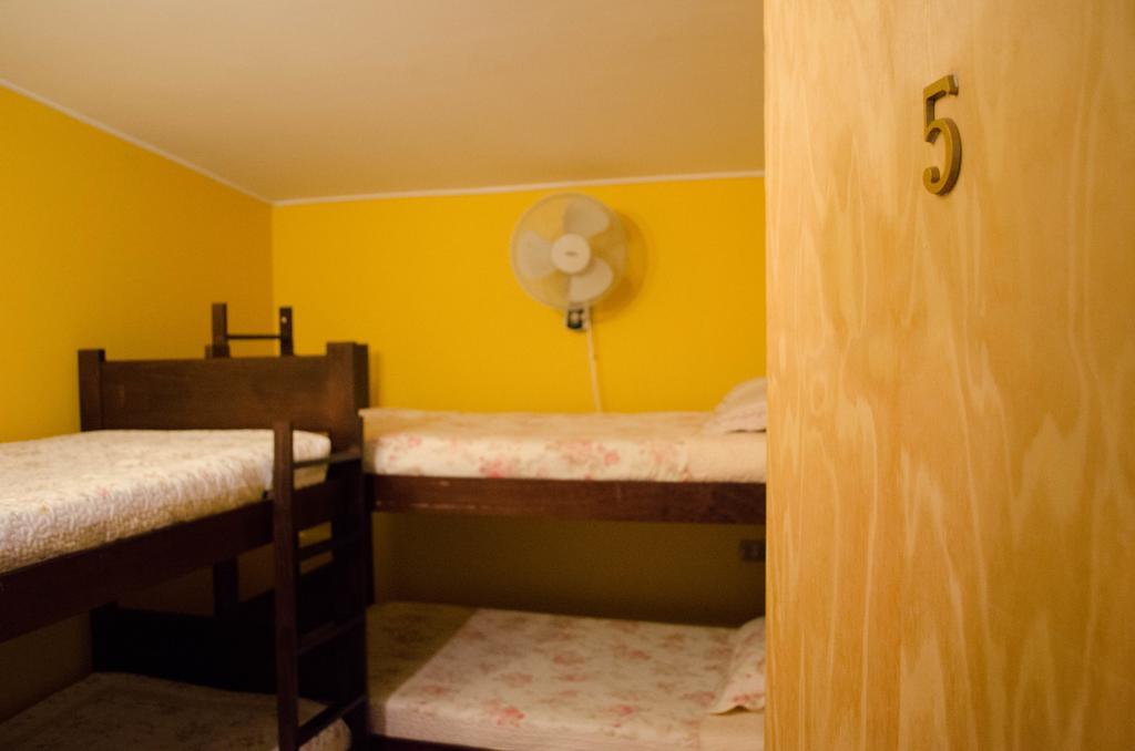 Hostal Alabalti Сан-Педро-де-Атакама Екстер'єр фото